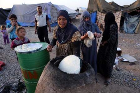 EI abre un cine al aire libre en Mosul para mostrar sus ejecuciones 