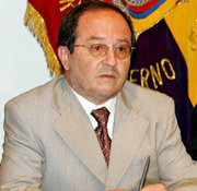 El ministro ecuatoriano de Defensa, Javier Ponce, consideró desmesurada la reacción de su ex colega colombiano Juan Manuel Santos