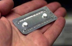 La píldora del día después viene provocando muchas controversias en Chile.  