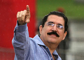 El depuesto presidente Manuel Zelaya niega que quisiera reelegirse y culpa del golpe de estado a los “grupos económicos que controlan todo en Honduras”

