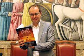 Javier Sierra, autor de la novela “La pirámide inmortal”, El secreto egipcio de Napoleón