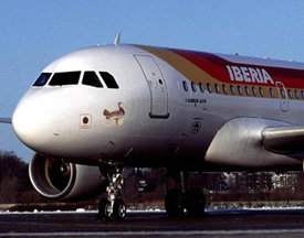 Iberia aguanta el tipo y se mantiene en el primer lugar del transporte de pasajeros 