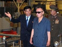 El dirigente norcoreano, Kim Jong Il, continua con su agenda pese a los rumores sobre su salud 