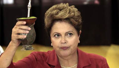 Brasil reelige a Dilma Rousseff en los comicios más reñidos de su historia 