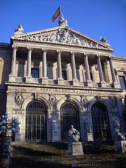 La Biblioteca Nacional, donde adquirí  conocimientos variados entre los cuales, estaba la Tauromaquia...