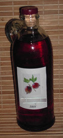 Una botella de pacharán (imagen de archivo) típico licor de Navarra 