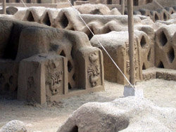 El sitio arqueológico Chanchán en Perú 'sigue en peligro', dice la UNESCO 