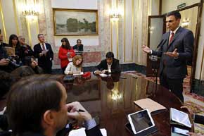 El líder socialista, Pedro Sánchez, comparece en el Congreso. Foto: PSOE