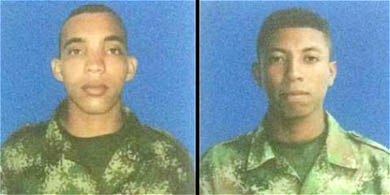 Los soldados César Rivera y Jonathan Díaz, liberados por las FARC 

