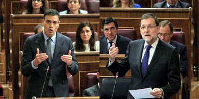 Rajoy recrimina a Sánchez que quiera 'cargarse' en artículo 135 y dice que el PSOE 'estaba mejor con Rubalcaba' 