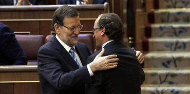 Rajoy elige como sustituto de Mato a Alfonso Alonso, también ensombrecido por la Gürtel