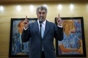 Posada insta al Gobierno a aprobar leyes contra la corrupción con o sin el PSOE 