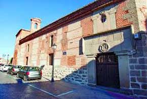 Residencia Palacio de los Guillamas para 24 viviendas senior en Ávila