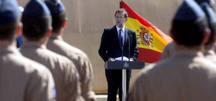 Rajoy en una de sus visitas a las tropas españolas (Efe)