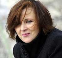 Mercedes Deambrosis, autora de la novela “Parfaite” editada en París