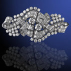 La diseñadora Consuelo Sierra  presenta una colección de joyas con singulares diseños  