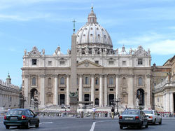 Hace poco, el Papa llamó a los sacerdotes en una carta abierta a vivir el celibato pleno.