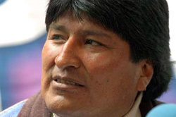 Morales recoge velas y se disculpa con los gobiernos de Chile y Argentina 