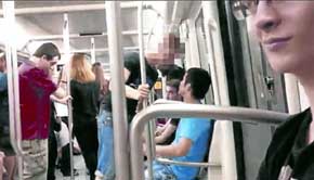 Agresión racista cometida por un amigo, menor de edad, contra un inmigrante asiático en el metro de Barcelona en junio de 2014