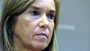 La exministra de Sanidad, Ana Mato, en una rueda de prensa en plena crisis del ébola. EFE Archivo