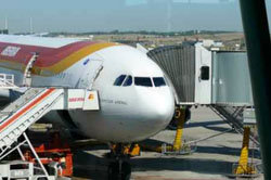 Iberia pierde un 2,7% de los viajeros de Barajas en julio de 2009 