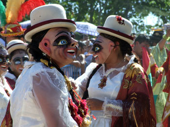 Las manifestaciones culturales son un eficaz vehículo de integración y conocimiento (Foto: Juan Ignacio Vera)