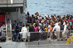 1.300 Inmigrantes rescatados en las últimas horas en el Canal de Sicilia 