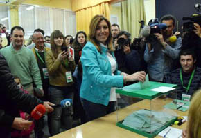 Díaz anima a los andaluces a acudir a las urnas en un día 'histórico' para el presente y futuro de Andalucía 