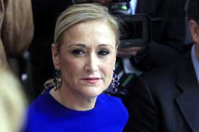 Para Cifuentes el resultado en Andalucía no es culpa de Rajoy sino de sus medidas impopulares