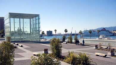 El Museo Pompidou de Málaga consolida su oferta cultural. Es el primer museo próximo a los cruceros.