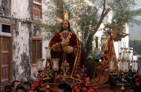 Los pasos de Semana Santa protagonizan este fin de semana en la ciudad de Santa Cruz.