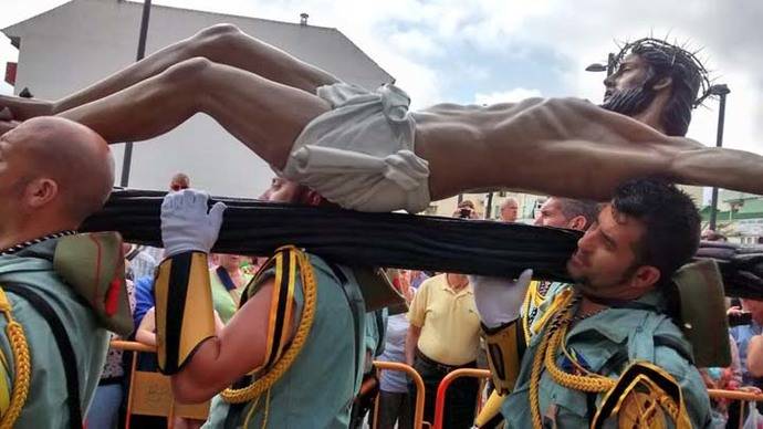 Otra procesión espléndida de legionarios en Benalmádena