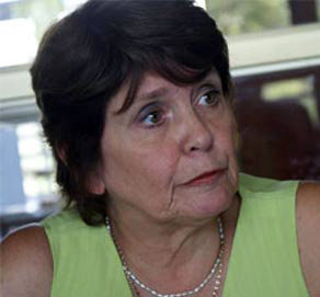 Maria Olivia Monckeberg, Premio Nacional de Periodismo 2009, en Chile
