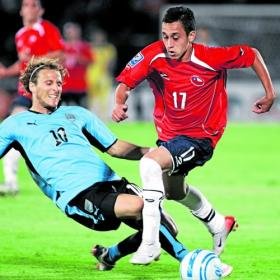 El chileno Fabián Orellana es un objetivo a conseguir por el Getafe español 