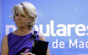 Aguirre mintió al decir que no llegaba a fin de mes: su cuenta nunca bajó de 14.703 euros