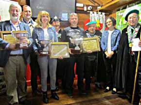 La cofradía del Queso de Cantabria entregó los premios del concurso internacional en la localidad asturiana de Carreña