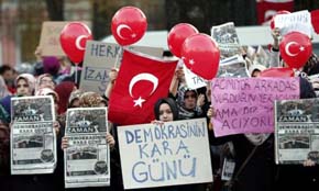 El AKP gana las elecciones en Turquía, pero sin mayoría: los kurdos obtienen representación