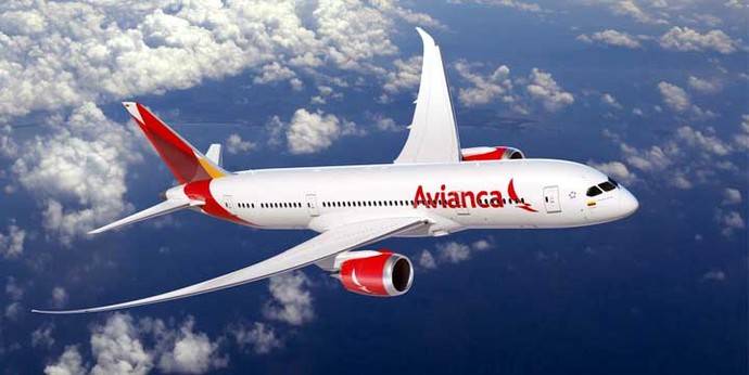 B787 Dreamliner de AVIANCA aterriza en Madrid