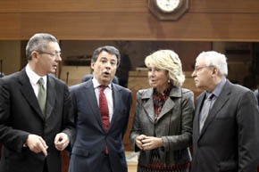 Ignacio González se incorpora al Consejo Consultivo de la Comunidad de Madrid mientras Cifuentes estudia cómo disolverlo 