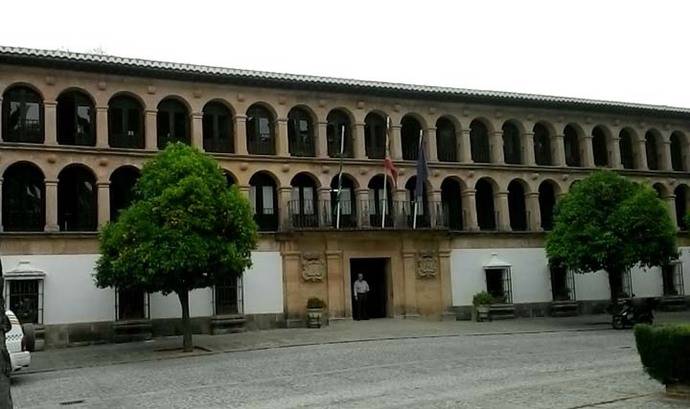 Ronda, pueblo blanco de Málaga Bien de Interés Cultural con entorno natural