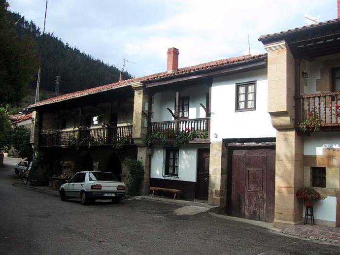 Cabuerniga, riqueza forestal y paisajística