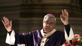 El arzobispo de Granada ha tenido que pedir perdón por el escándalo de los 'Romanones'.