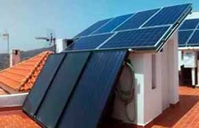 Un ingeniero vive desde hace un año con energía solar y no paga recibos de luz