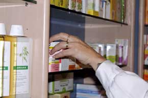 Las farmacias catalanas claman contra un nuevo impago del Govern que adeuda 220 millones 