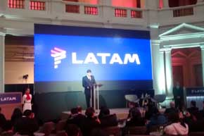 Después de 86 años, se acaba LAN como marca: la aerolínea avanza en fusión con Tam y pasa a llamarse LATAM