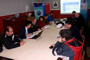 Logran primeros acuerdos en Reunión de Mesa de Pesca Recreativa en Río Bueno