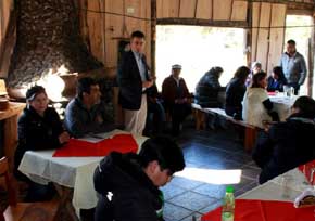 Sernatur Los Ríos avanza en Plan de Acción Sustentable para la localidad de Coñaripe