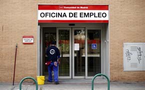 El paro registrado subió en agosto en 21.679 personas