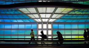 Ya hay WiFi gratis en los aeropuertos españoles