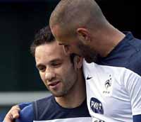 Benzema y Valbuena, durante un entrenamiento con la Selección francesa. / Getty Images